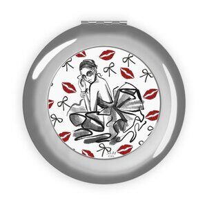 Fashion Design Compact Makeup Mirror